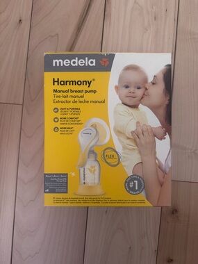 Medela Harmony Manual Breast Pump